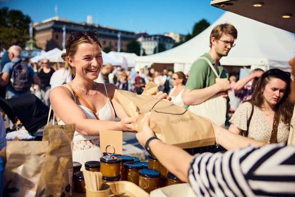 Lokalmat marked fredag
